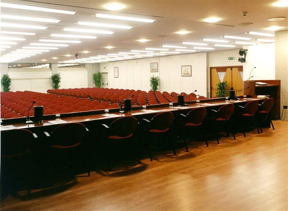 Hotel Addaura Village E Congressi