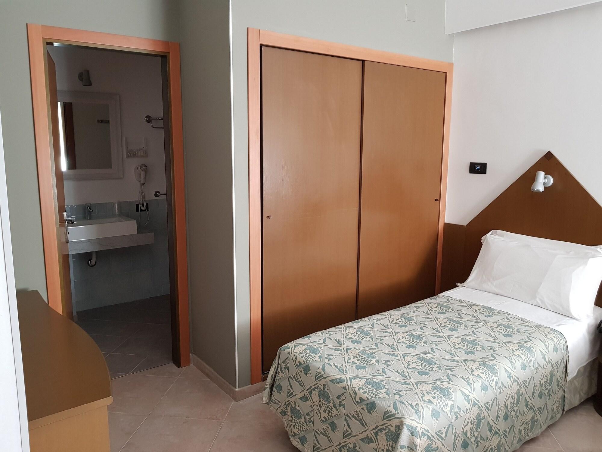 Addaura Village E Congressi Hotel
