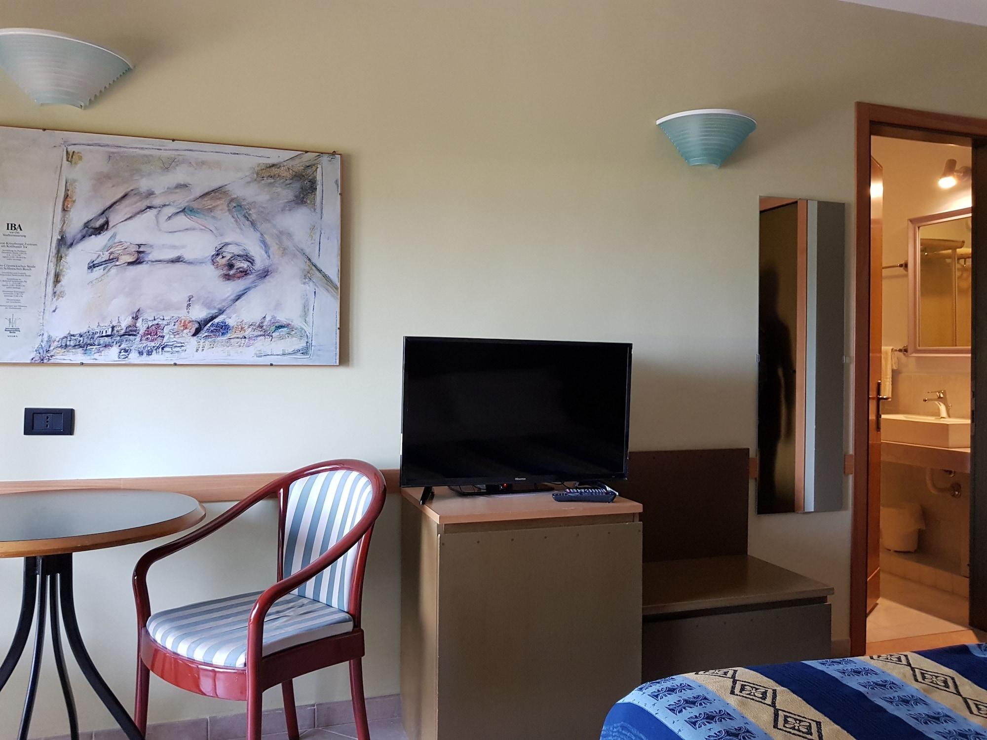 Addaura Village E Congressi Hotel 3*