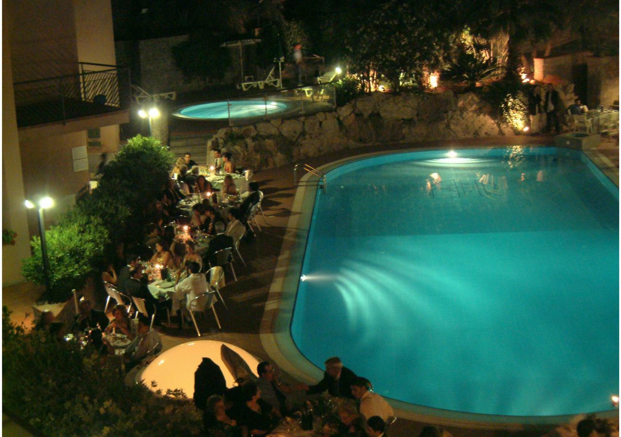Addaura Village E Congressi Hotel 3*