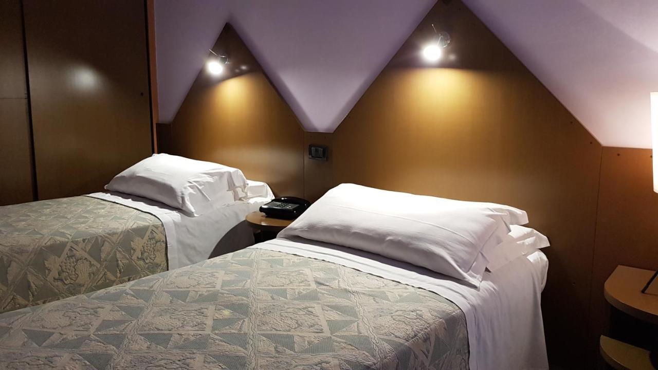Hotel Addaura Village E Congressi 3*